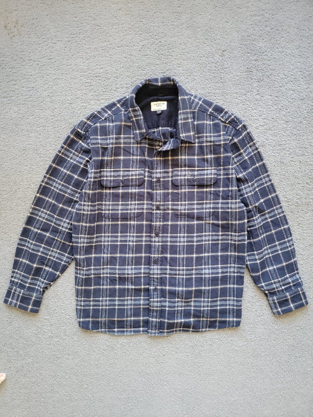 American Eagle Plaid Flannel Button Up Shirt (Brand New) MENS SIZE XL